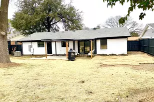 10916 Wyatt St, Dallas, TX 75218 - Photo 17