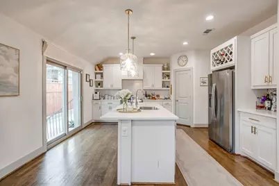 3909 W 7th Street, Fort Worth, TX 76107 - Photo 11