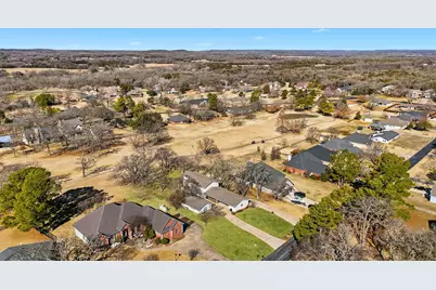 225 Cayuga Trail, Gainesville, TX 76240 - Photo 33