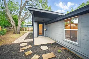 512 Shadowbrook Ln, Hurst, TX 76053 - Photo 35