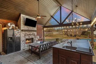 128 Colorado, Van, TX 75790 - Photo 3