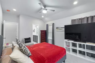 1317 Dacki Avenue, Dallas, TX 75211 - Photo 19