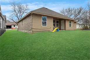 1317 Dacki Ave, Dallas, TX 75211 - Photo 33