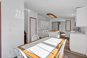 4504 E Kenwood Ct, Granbury, TX 76049 - Photo 17