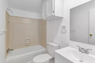 4504 E Kenwood Ct, Granbury, TX 76049 - Photo 25