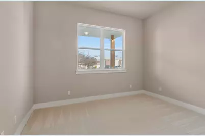 207 W 7th Street, Justin, TX 76247 - Photo 33