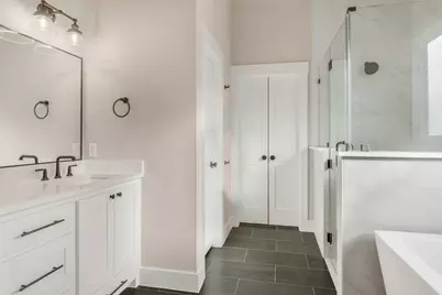 207 W 7th Street, Justin, TX 76247 - Photo 21