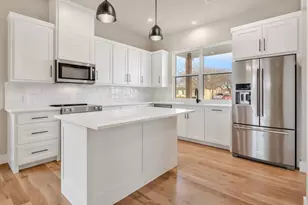 207 W 7th St, Justin, TX 76247 - Photo 7