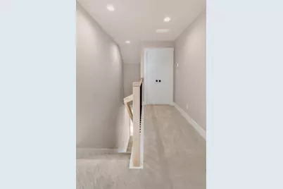 207 W 7th Street, Justin, TX 76247 - Photo 27