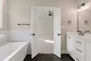 207 W 7th St, Justin, TX 76247 - Photo 23