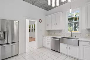 1123 W Gandy St, Denison, TX 75020 - Photo 17