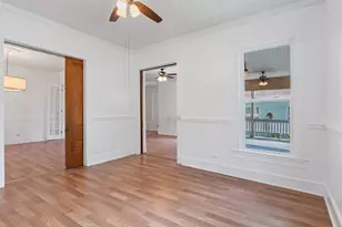 1123 W Gandy St, Denison, TX 75020 - Photo 9