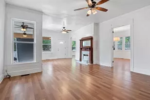 1123 W Gandy St, Denison, TX 75020 - Photo 7