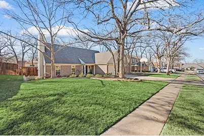 1707 Acorn Drive, Euless, TX 76039 - Photo 9