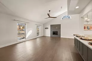 1707 Acorn Dr, Euless, TX 76039 - Photo 13