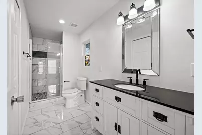 5617 Blackmore Avenue, Fort Worth, TX 76107 - Photo 17