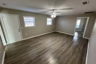 8335 Tenino St, Dallas, TX 75217 - Photo 9