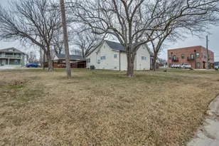 108 N Baker St, Ferris, TX 75125 - Photo 3