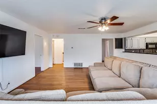 108 N Baker St, Ferris, TX 75125 - Photo 5