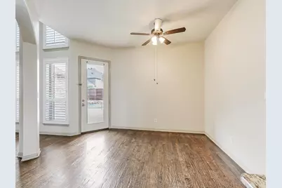 10912 Yorkshire Lane, Frisco, TX 75033 - Photo 15