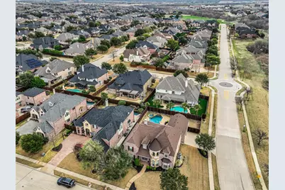 10912 Yorkshire Lane, Frisco, TX 75033 - Photo 39