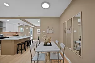 12135 Oberlin Dr, Dallas, TX 75243 - Photo 11