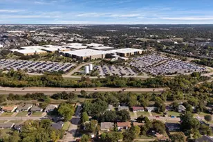 12135 Oberlin Dr, Dallas, TX 75243 - Photo 35