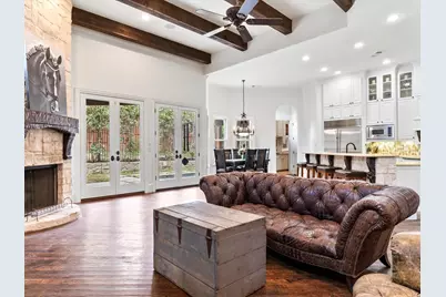 6607 Lake Circle Drive, Dallas, TX 75214 - Photo 15