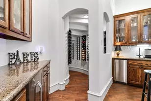 6607 Lake Cir Dr, Dallas, TX 75214 - Photo 11