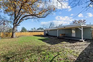 5417 Vicki St, Haltom City, TX 76117 - Photo 21