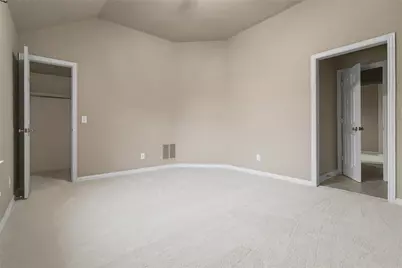 8344 Barber Oak Drive, Plano, TX 75025 - Photo 25