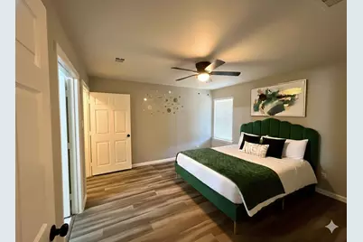 2619 Stephenson Drive, Dallas, TX 75215 - Photo 9