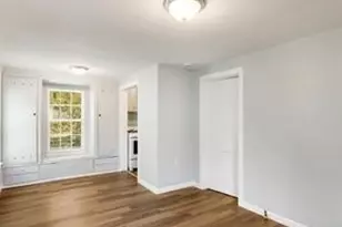 519 Sunnyside Ave, Cockrell Hill, TX 75211 - Photo 17