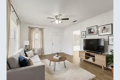 519 Sunnyside Avenue, Cockrell Hill, TX 75211 - Photo 3