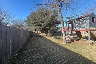 612 Arleta Ln, Ennis, TX 75119 - Photo 17