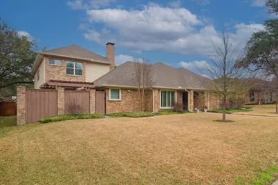 9545 Milltrail Drive, Dallas, TX 75238 - Photo 1
