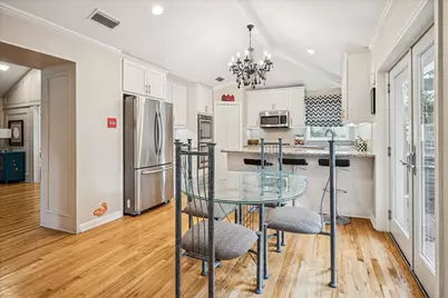 9545 Milltrail Drive, Dallas, TX 75238 - Photo 5