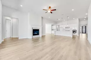 406 Chatham Dr, Little Elm, TX 75068 - Photo 9