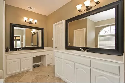 10118 St. George's Drive, Rowlett, TX 75089 - Photo 13