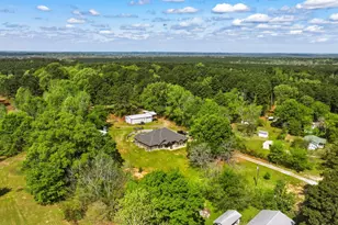 847 Calloway Rd, Marshall, TX 75670 - Photo 5