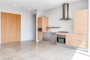 2430 Victory Park Ln, Dallas, TX 75219 - Photo 9