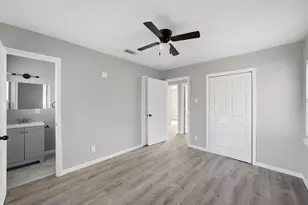 3901 Hiland Dr, Beverly Hills, TX 76711 - Photo 7