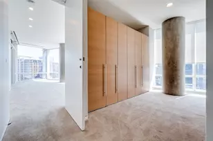 2430 Victory Park Ln, Dallas, TX 75219 - Photo 21