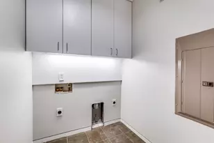 2430 Victory Park Ln, Dallas, TX 75219 - Photo 33