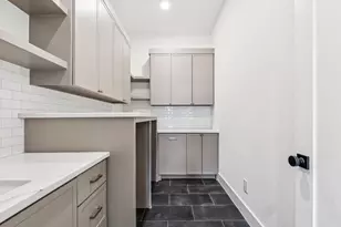 6402 Kenwood Ave, Dallas, TX 75214 - Photo 13