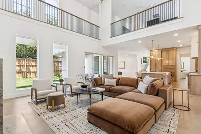 6402 Kenwood Avenue, Dallas, TX 75214 - Photo 11