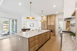 6402 Kenwood Ave, Dallas, TX 75214 - Photo 9