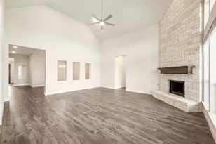 11633 Panther Dr, Godley, TX 76044 - Photo 19