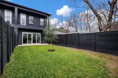 807 S Glasgow Drive, Dallas, TX 75223 - Photo 37