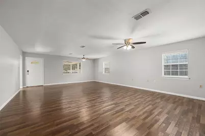 2200 W Rosedale Street S #B, Fort Worth, TX 76110 - Photo 7